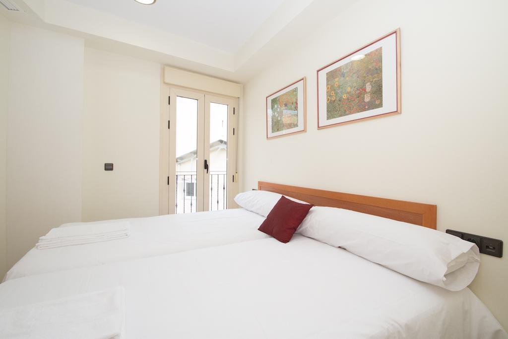 Viveros Apartments Valencia Eksteriør billede
